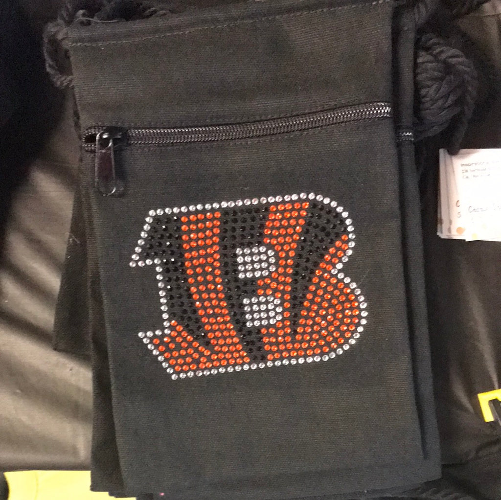 Cross body purse